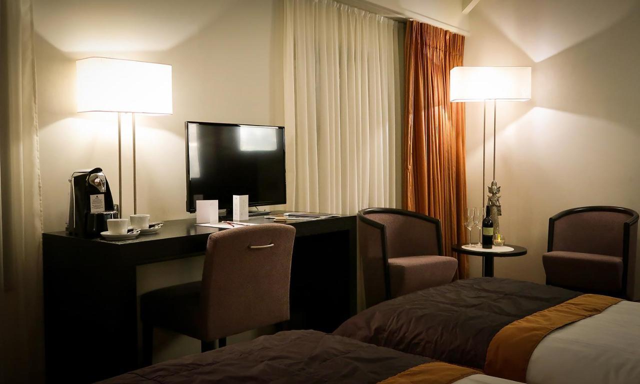 Hotel Van Eyck Maaseik Εξωτερικό φωτογραφία